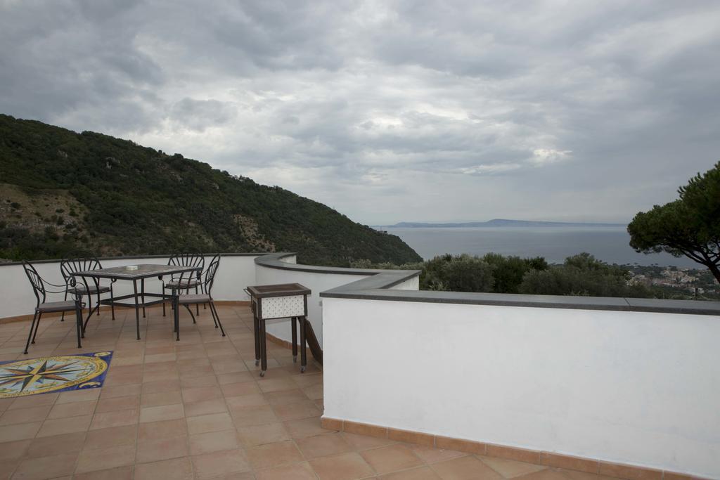 Appartamento Villa Degli Ulivi Sant'Agnello Pokoj fotografie